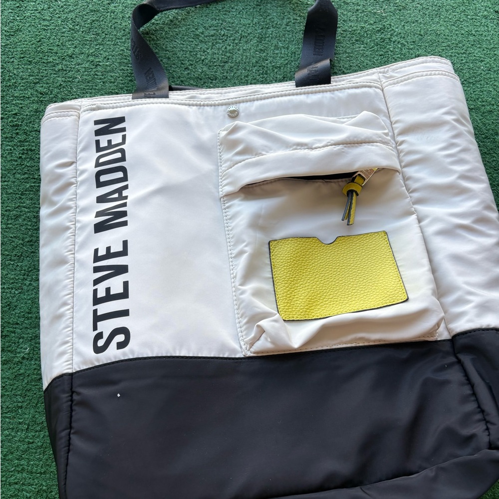 Steve Madden White Puffer Jacket